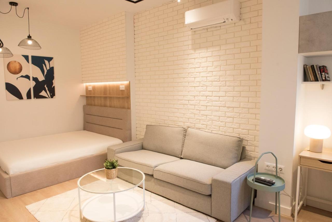 Top Center Designer Studio Apartment Sofia Exterior photo
